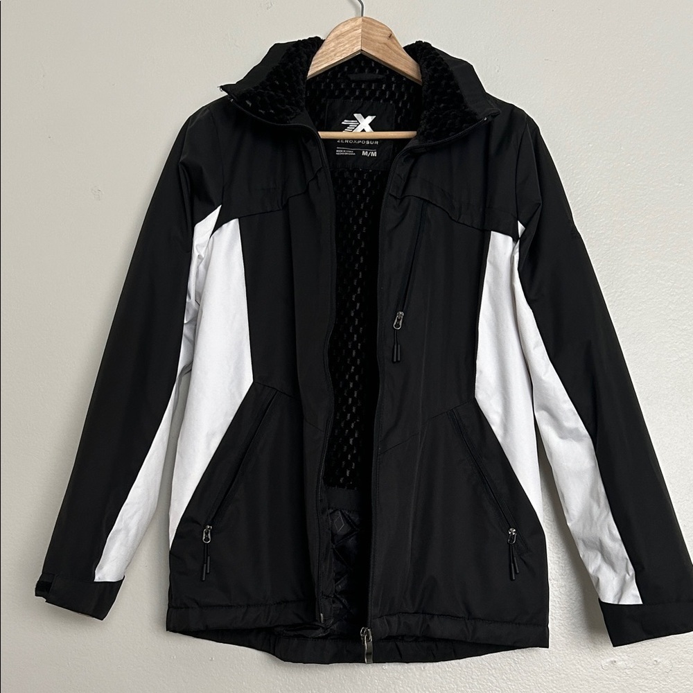 ZeroXposur Black White Ski Jacket Women’s M Cozy Coat - Picture 2 of 11
